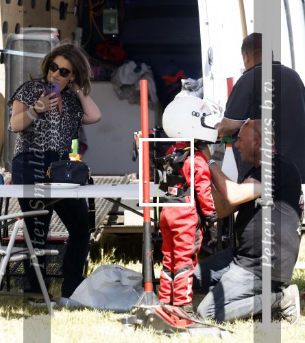 Maria Hoop 10 mei 2025
Sieneke met haar nieuwe vriend Barry Maessen en haar zoontje Dani bij autospeedway wedstrijden in Maria Hoop .