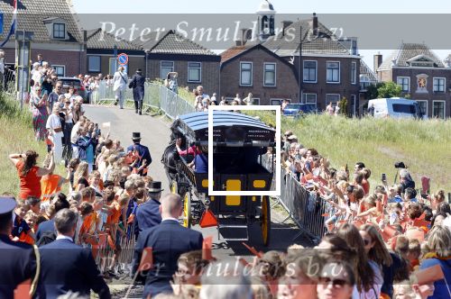 Lopik en Vianen 13 mei 2025
Streekbezoek Koning Willem Alexander en koningin Maxima . Sjors Frohlich is de brugemeester .