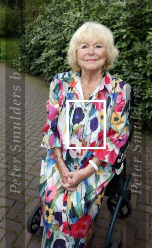 Renkum 21 april 2025
Ronnie Tober 80 jaar . Hij geeft feest in restaurant Campman in Renkum . Zijn partner Jan Jochems is natuurlijk aanwezig . Tineke de Nooij