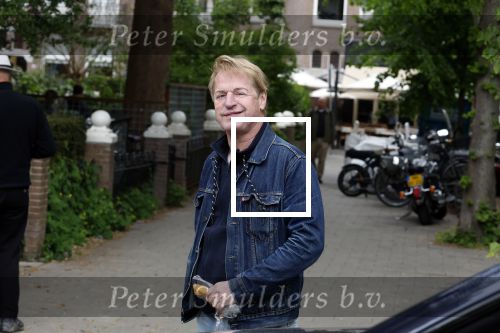 Amsterdam 7 mei 2025
Tony Neef op straat in Amsterdam Zuid