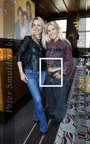 Amsterdam 8 mei 2025
Premiere dochters tijdens het event van friends of the brands in hotel the Grand . Vivian Reys kwam met dochter Day Ewbank
