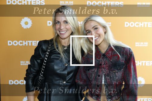 Amsterdam 8 mei 2025
Premiere dochters tijdens het event van friends of the brands in hotel the Grand . Vivian Reys kwam met dochter Day Ewbank