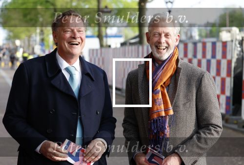 Amsterdam 5 mei 2026
5 mei Concert op de Amstel voor bevrijdingsdag . Koning Willem Alexander en Koningin Maxima zijn aanwezig .
Albert Verlinde kwam met partner Onno Hoes