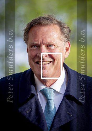 Amsterdam 5 mei 2026
5 mei Concert op de Amstel voor bevrijdingsdag . Koning Willem Alexander en Koningin Maxima zijn aanwezig .
Albert Verlinde kwam met partner Onno Hoes