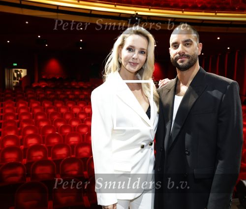 Amsterdam 11 mei 2026
Castpresentatie nieuwe versie musical Cabaret in het deLaMar theater -De cast bestaat oa uit : Hajo Bruins, Sylvia Poorta, Gaia Aikman, Chantal Janzen, Milan Sekeris, Freek Bartels,Marisa van Eyle en Valentijn Bernard