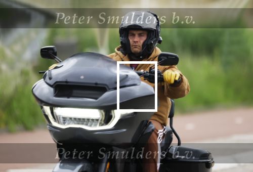 Amstelveen 11 mei 2026
Douwe Bob op zijn dikke Harley davidson