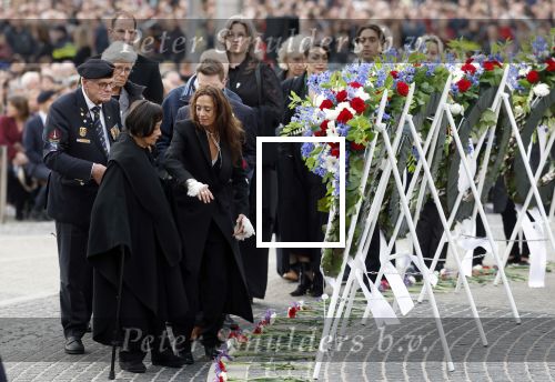 Amsterdam 4 mei 2026
Dodenherdenking 2026 op de dam met oa aanwezig Koning Willem Alexander en Koningin Maxima . Familie Klemann ( Monique en Suzanne)