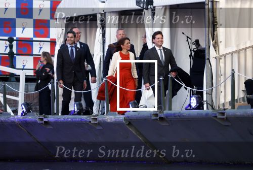 Amsterdam 5 mei 2026
5 mei Concert op de Amstel voor bevrijdingsdag . Koning Willem Alexander en Koningin Maxima zijn aanwezig .
Tineke Schouten en Splinter Chabot presenteren het . De artiesten die opterden zijn Roxeanne Hazes Acda en de Munnik Miss Envy Peru Edsilia Rombley Rolf Sanches en Fleur Raateland . Jamai Looman is dirigent .