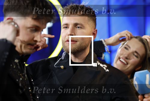 Hilversum 8 mei 2026
Finale van the Voice of Holland met Chantal janzen en Edson da Graca . De coaches zijn Suzen & freek Willie Wartaal Dinand Woesthoff en Ilse de Lange . de Finalisten Ruben Hillen Nieloefaar Bahadori Sanne v Assouw en Thijs Veldhuis . De bekendmaking was in RTL Tonight met Humberto Tan als presentator.