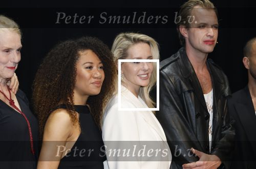 Amsterdam 11 mei 2026
Castpresentatie nieuwe versie musical Cabaret in het deLaMar theater -De cast bestaat oa uit : Hajo Bruins, Sylvia Poorta, Gaia Aikman, Chantal Janzen, Milan Sekeris, Freek Bartels,Marisa van Eyle en Valentijn Bernard