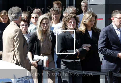 s Gravenzande 1 mei 2026
Begrafenis Jade Kops . Koningin Maxima heeft een mooi bloemstuk gestuurd .