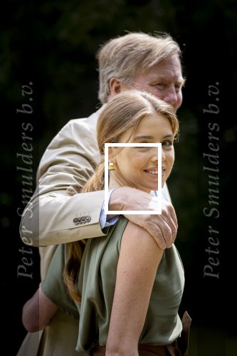 Den Haag 21 mei 2026
Fotouurtje met de koninklijke familie in de Hollandse tuin van Park Clingendael . Aanwezig Koning Willem Alexander Koningin Maxima Prinses Amalia Prinses Alexia en Prinses Ariane .
