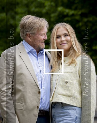Den Haag 21 mei 2026
Fotouurtje met de koninklijke familie in de Hollandse tuin van Park Clingendael . Aanwezig Koning Willem Alexander Koningin Maxima Prinses Amalia Prinses Alexia en Prinses Ariane .