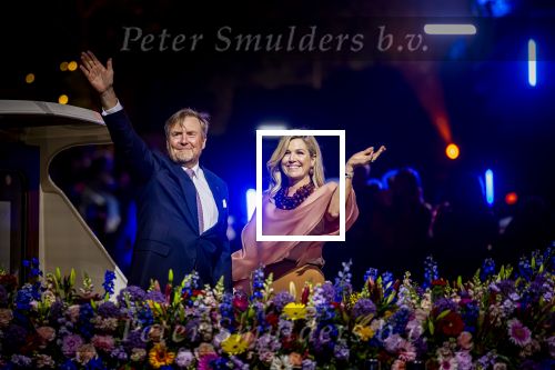 Amsterdam 5 mei 2026
5 mei Concert op de Amstel voor bevrijdingsdag . Koning Willem Alexander en Koningin Maxima zijn aanwezig .
Tineke Schouten en Splinter Chabot presenteren het . De artiesten die opterden zijn Roxeanne Hazes Acda en de Munnik Miss Envy Peru Edsilia Rombley Rolf Sanches en Fleur Raateland . Jamai Looman is dirigent .