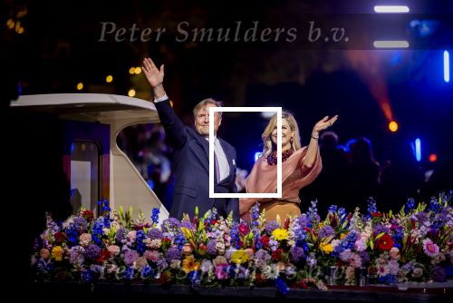 Amsterdam 5 mei 2026
5 mei Concert op de Amstel voor bevrijdingsdag . Koning Willem Alexander en Koningin Maxima zijn aanwezig .
Tineke Schouten en Splinter Chabot presenteren het . De artiesten die opterden zijn Roxeanne Hazes Acda en de Munnik Miss Envy Peru Edsilia Rombley Rolf Sanches en Fleur Raateland . Jamai Looman is dirigent .