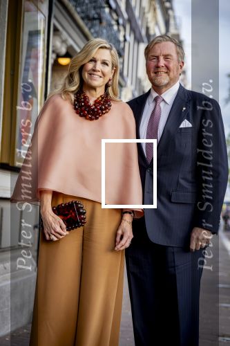 Amsterdam 5 mei 2026
5 mei Concert op de Amstel voor bevrijdingsdag . Koning Willem Alexander en Koningin Maxima zijn aanwezig .
Tineke Schouten en Splinter Chabot presenteren het . De artiesten die opterden zijn Roxeanne Hazes Acda en de Munnik Miss Envy Peru Edsilia Rombley Rolf Sanches en Fleur Raateland . Jamai Looman is dirigent .