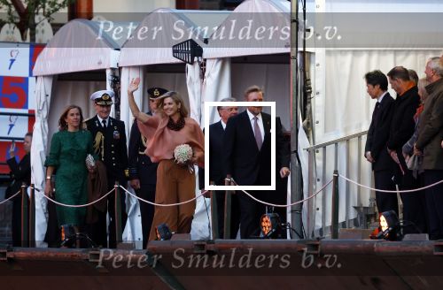 Amsterdam 5 mei 2026
5 mei Concert op de Amstel voor bevrijdingsdag . Koning Willem Alexander en Koningin Maxima zijn aanwezig .
Tineke Schouten en Splinter Chabot presenteren het . De artiesten die opterden zijn Roxeanne Hazes Acda en de Munnik Miss Envy Peru Edsilia Rombley Rolf Sanches en Fleur Raateland . Jamai Looman is dirigent .