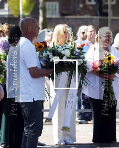 s Gravenzande 1 mei 2026
Begrafenis Jade Kops . Koningin Maxima heeft een mooi bloemstuk gestuurd