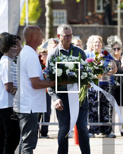 s Gravenzande 1 mei 2026
Begrafenis Jade Kops . Koningin Maxima heeft een mooi bloemstuk gestuurd
