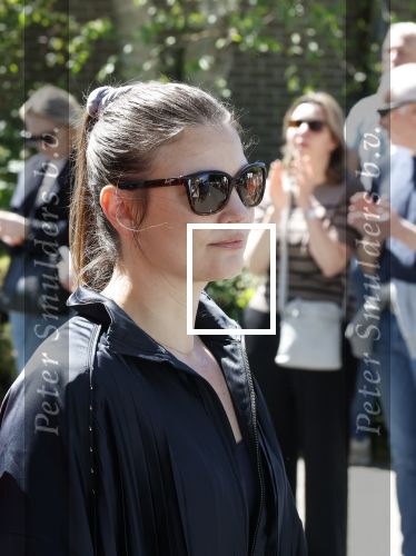 s Gravenzande 1 mei 2026
Begrafenis Jade Kops . Koningin Maxima heeft een mooi bloemstuk gestuurd . Linda Hakeboom