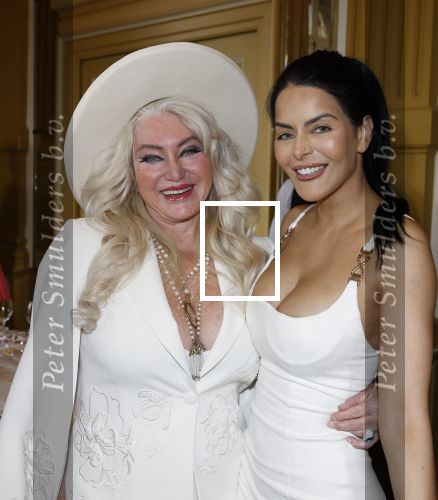 Amsterdam 11 mei 2026
Presenatie nieuwe how about you veiligheids app in het Amstel Hotel . Geeta Girdhari is de initiatiefnemer van de app. Marjan Strijbosch en Elvira Penthesilea
