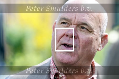Hoenderloo 7 mei 2026
Perspresentatie cast musical We zijn toch familie -. De cast bestaat uit : Paul de Leeuw, Annick Boer, Bart van Veldhoven, Martijn Kardol en RenÃ©e de Gruijl