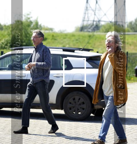 Muiderberg Muiden 8 9 mei 2026
Peter Holt gaat met een vriend vanaf zijn huis naar cafe Ome Ko in Muiden waar ze lekker op terras gaan zitten