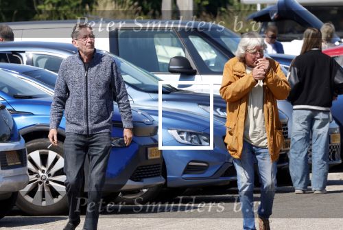 Muiderberg Muiden 8 9 mei 2026
Peter Holt gaat met een vriend vanaf zijn huis naar cafe Ome Ko in Muiden waar ze lekker op terras gaan zitten