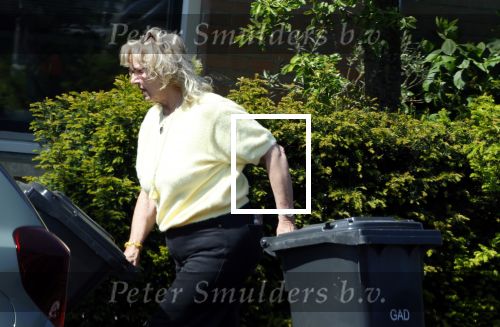 Muiderberg Muiden 8 9 mei 2026
Peter Holt gaat met een vriend vanaf zijn huis naar cafe Ome Ko in Muiden waar ze lekker op terras gaan zitten . Een kennis zet de de vuilnisbakken bij de deur neer