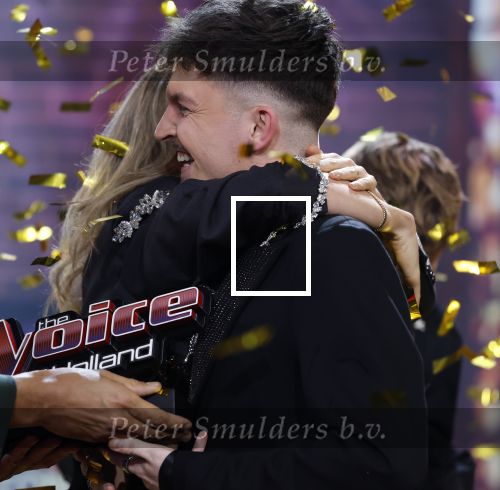 Hilversum 8 mei 2026
Finale van the Voice of Holland met Chantal janzen en Edson da Graca . De coaches zijn Suzen & freek Willie Wartaal Dinand Woesthoff en Ilse de Lange . de Finalisten Ruben Hillen Nieloefaar Bahadori Sanne v Assouw en Thijs Veldhuis . De bekendmaking was in RTL Tonight met Humberto Tan als presentator.