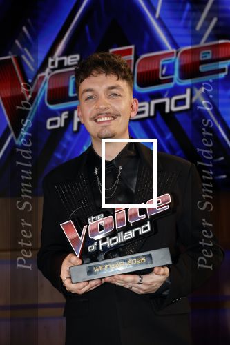Hilversum 8 mei 2026
Finale van the Voice of Holland met Chantal janzen en Edson da Graca . De coaches zijn Suzen & freek Willie Wartaal Dinand Woesthoff en Ilse de Lange . de Finalisten Ruben Hillen Nieloefaar Bahadori Sanne v Assouw en Thijs Veldhuis . De bekendmaking was in RTL Tonight met Humberto Tan als presentator.