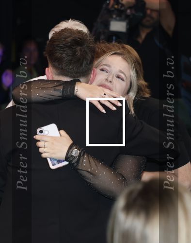 Hilversum 8 mei 2026
Finale van the Voice of Holland met Chantal janzen en Edson da Graca . De coaches zijn Suzen & freek Willie Wartaal Dinand Woesthoff en Ilse de Lange . de Finalisten Ruben Hillen Nieloefaar Bahadori Sanne v Assouw en Thijs Veldhuis . De bekendmaking was in RTL Tonight met Humberto Tan als presentator. Ruben Hillen met zus