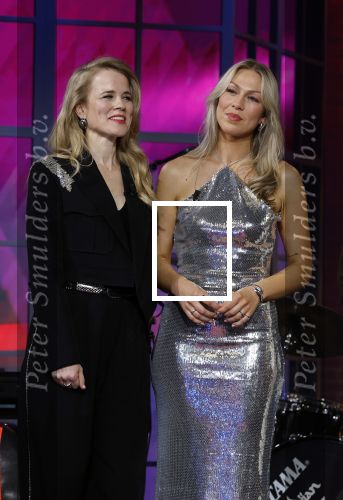 Hilversum 8 mei 2026
Finale van the Voice of Holland met Chantal janzen en Edson da Graca . De coaches zijn Suzen & freek Willie Wartaal Dinand Woesthoff en Ilse de Lange . de Finalisten Ruben Hillen Nieloefaar Bahadori Sanne v Assouw en Thijs Veldhuis . De bekendmaking was in RTL Tonight met Humberto Tan als presentator.