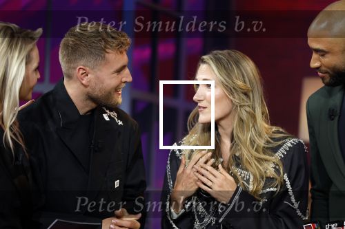 Hilversum 8 mei 2026
Finale van the Voice of Holland met Chantal janzen en Edson da Graca . De coaches zijn Suzen & freek Willie Wartaal Dinand Woesthoff en Ilse de Lange . de Finalisten Ruben Hillen Nieloefaar Bahadori Sanne v Assouw en Thijs Veldhuis . De bekendmaking was in RTL Tonight met Humberto Tan als presentator.