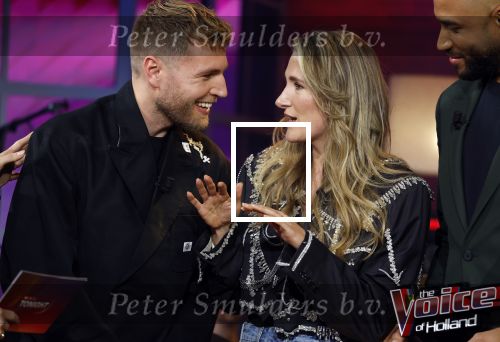 Hilversum 8 mei 2026
Finale van the Voice of Holland met Chantal janzen en Edson da Graca . De coaches zijn Suzen & freek Willie Wartaal Dinand Woesthoff en Ilse de Lange . de Finalisten Ruben Hillen Nieloefaar Bahadori Sanne v Assouw en Thijs Veldhuis . De bekendmaking was in RTL Tonight met Humberto Tan als presentator.