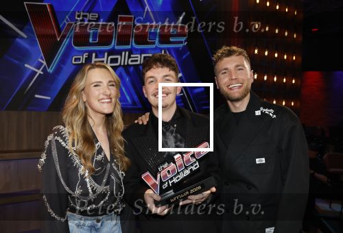 Hilversum 8 mei 2026
Finale van the Voice of Holland met Chantal janzen en Edson da Graca . De coaches zijn Suzen & freek Willie Wartaal Dinand Woesthoff en Ilse de Lange . de Finalisten Ruben Hillen Nieloefaar Bahadori Sanne v Assouw en Thijs Veldhuis . De bekendmaking was in RTL Tonight met Humberto Tan als presentator.
