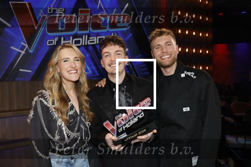 Hilversum 8 mei 2026
Finale van the Voice of Holland met Chantal janzen en Edson da Graca . De coaches zijn Suzen & freek Willie Wartaal Dinand Woesthoff en Ilse de Lange . de Finalisten Ruben Hillen Nieloefaar Bahadori Sanne v Assouw en Thijs Veldhuis . De bekendmaking was in RTL Tonight met Humberto Tan als presentator.