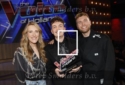 Hilversum 8 mei 2026
Finale van the Voice of Holland met Chantal janzen en Edson da Graca . De coaches zijn Suzen & freek Willie Wartaal Dinand Woesthoff en Ilse de Lange . de Finalisten Ruben Hillen Nieloefaar Bahadori Sanne v Assouw en Thijs Veldhuis . De bekendmaking was in RTL Tonight met Humberto Tan als presentator.