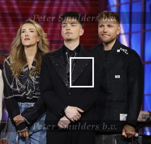Hilversum 8 mei 2026
Finale van the Voice of Holland met Chantal janzen en Edson da Graca . De coaches zijn Suzen & freek Willie Wartaal Dinand Woesthoff en Ilse de Lange . de Finalisten Ruben Hillen Nieloefaar Bahadori Sanne v Assouw en Thijs Veldhuis . De bekendmaking was in RTL Tonight met Humberto Tan als presentator.