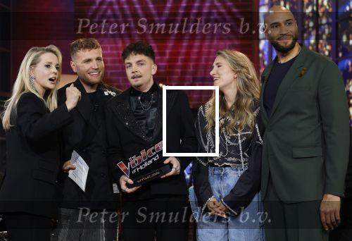 Hilversum 8 mei 2026
Finale van the Voice of Holland met Chantal janzen en Edson da Graca . De coaches zijn Suzen & freek Willie Wartaal Dinand Woesthoff en Ilse de Lange . de Finalisten Ruben Hillen Nieloefaar Bahadori Sanne v Assouw en Thijs Veldhuis . De bekendmaking was in RTL Tonight met Humberto Tan als presentator.