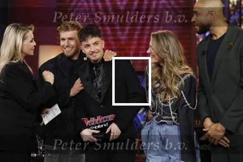 Hilversum 8 mei 2026
Finale van the Voice of Holland met Chantal janzen en Edson da Graca . De coaches zijn Suzen & freek Willie Wartaal Dinand Woesthoff en Ilse de Lange . de Finalisten Ruben Hillen Nieloefaar Bahadori Sanne v Assouw en Thijs Veldhuis . De bekendmaking was in RTL Tonight met Humberto Tan als presentator.