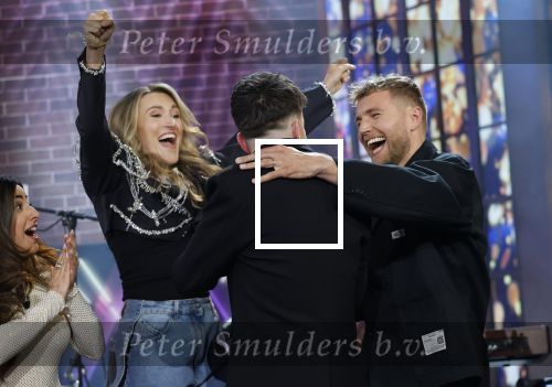 Hilversum 8 mei 2026
Finale van the Voice of Holland met Chantal janzen en Edson da Graca . De coaches zijn Suzen & freek Willie Wartaal Dinand Woesthoff en Ilse de Lange . de Finalisten Ruben Hillen Nieloefaar Bahadori Sanne v Assouw en Thijs Veldhuis . De bekendmaking was in RTL Tonight met Humberto Tan als presentator.