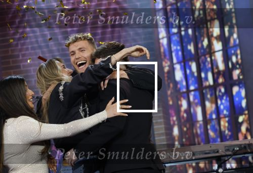 Hilversum 8 mei 2026
Finale van the Voice of Holland met Chantal janzen en Edson da Graca . De coaches zijn Suzen & freek Willie Wartaal Dinand Woesthoff en Ilse de Lange . de Finalisten Ruben Hillen Nieloefaar Bahadori Sanne v Assouw en Thijs Veldhuis . De bekendmaking was in RTL Tonight met Humberto Tan als presentator.