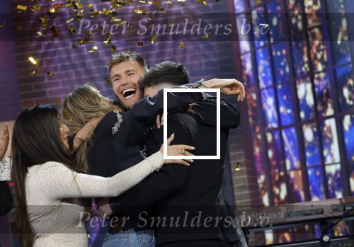 Hilversum 8 mei 2026
Finale van the Voice of Holland met Chantal janzen en Edson da Graca . De coaches zijn Suzen & freek Willie Wartaal Dinand Woesthoff en Ilse de Lange . de Finalisten Ruben Hillen Nieloefaar Bahadori Sanne v Assouw en Thijs Veldhuis . De bekendmaking was in RTL Tonight met Humberto Tan als presentator.