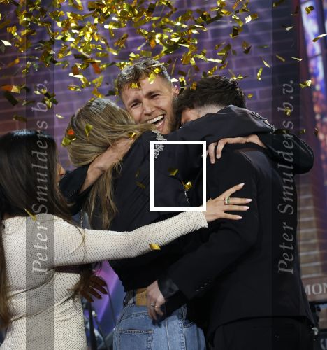 Hilversum 8 mei 2026
Finale van the Voice of Holland met Chantal janzen en Edson da Graca . De coaches zijn Suzen & freek Willie Wartaal Dinand Woesthoff en Ilse de Lange . de Finalisten Ruben Hillen Nieloefaar Bahadori Sanne v Assouw en Thijs Veldhuis . De bekendmaking was in RTL Tonight met Humberto Tan als presentator.