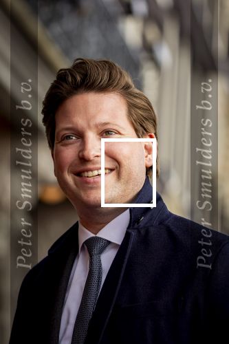 Amsterdam 5 mei 2026
5 mei Concert op de Amstel voor bevrijdingsdag . Koning Willem Alexander en Koningin Maxima zijn aanwezig .
Tineke Schouten en Splinter Chabot presenteren het . De artiesten die opterden zijn Roxeanne Hazes Acda en de Munnik Miss Envy Peru Edsilia Rombley Rolf Sanches en Fleur Raateland .  Thom v Campen