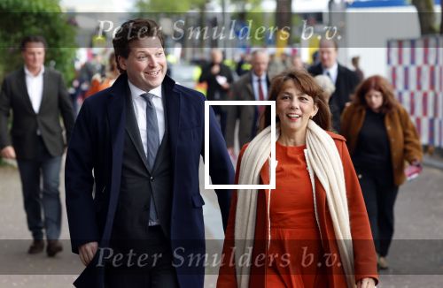 Amsterdam 5 mei 2026
5 mei Concert op de Amstel voor bevrijdingsdag . Koning Willem Alexander en Koningin Maxima zijn aanwezig . 
Thom v Campen en Mei Li Vos
