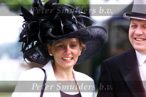 Ascot ( Engeland ) 17 juni 1999
Hoeden...hoeden  en nog meer hoeden op de LADY\'S-day tijdens de Ascot paardenraces
