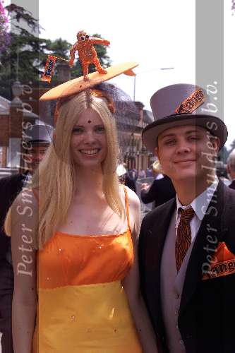 Ascot ( Engeland ) 17 juni 1999
Hoeden...hoeden  en nog meer hoeden op de LADY\'S-day tijdens de Ascot paardenraces