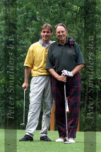 10 juni 1999
Erik Breukink met zijn vader Wim Breukink op golfbaan Gendersteijn te Veldhoven